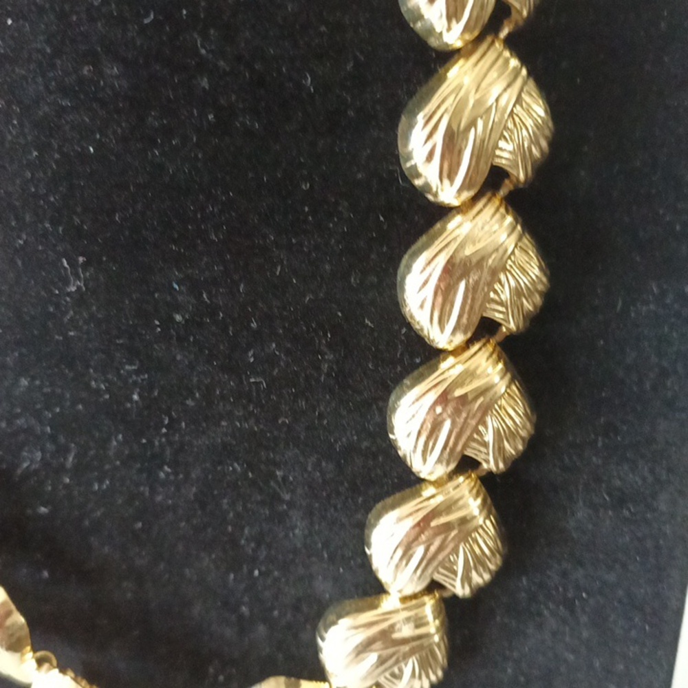 Timeless Adjustable Elegant Gold Leaf Necklace - image 5